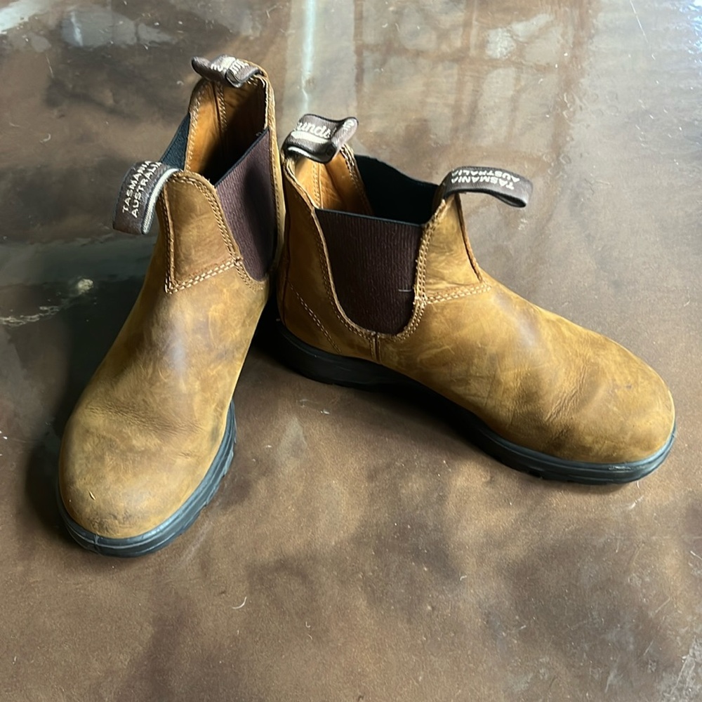 Blundstone Classic 550 Chelsea Boot Crazy Horse AU 3.5 (US Women's 6.5) Medium